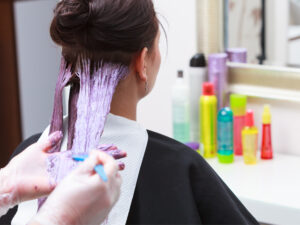 Cursos-de-peluqueria--300x225 Los colores de cabello que marcan este otoño