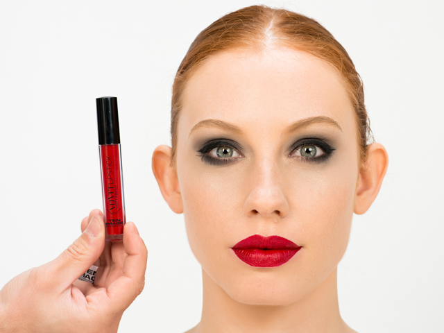 labial-rojo- Los mejores consejos de maquillaje para este invierno
