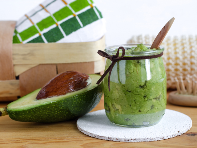 aguacate- Consejos para recuperar el cabello después del verano