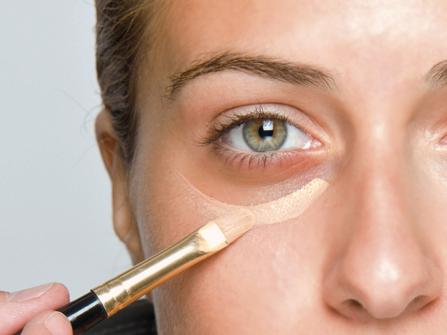 corrector TRATAMIENTOS ANTIOJERAS Y BOLSAS