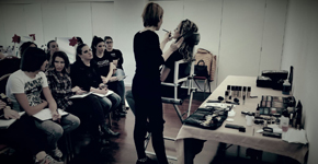 GALICIA ACOGE EL CURSO DE ESTILISMO Y MAQUILLAJE SOCIAL PARA FIESTAS DE CAZCARRA IMAGE SCHOOL