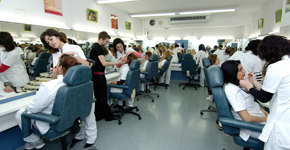 CAZCARRA IMAGE GROUP CONTRA LA VIOLENCIA EN LAS AULAS